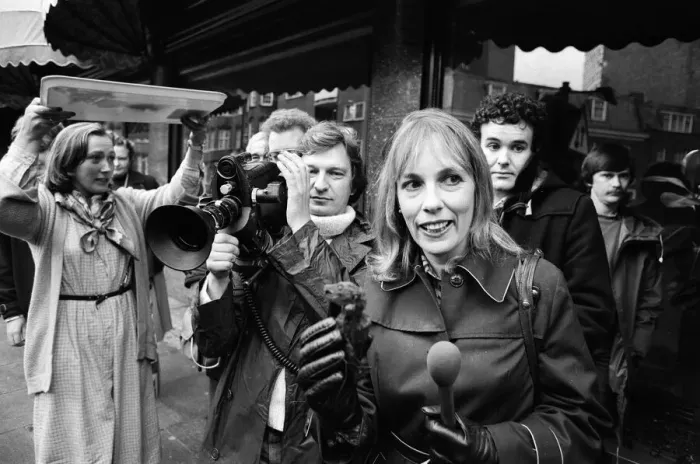 Framed Print : Thats Life'television star Esther Rantzen pictured asking passers-by to Framed Print : Thats Life'television star Esther Rantzen pictured asking passers-by to