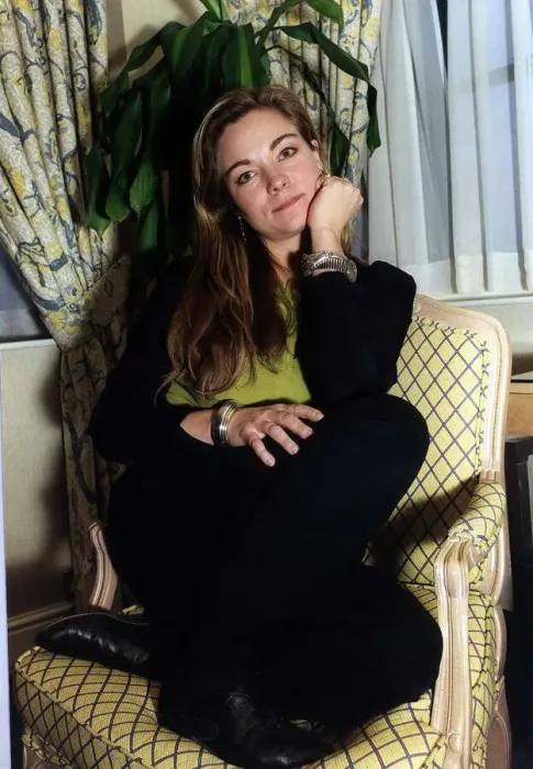 Framed Print : Theresa Russell the actress A©Mirrorpix Framed Print : Theresa Russell the actress A©Mirrorpix