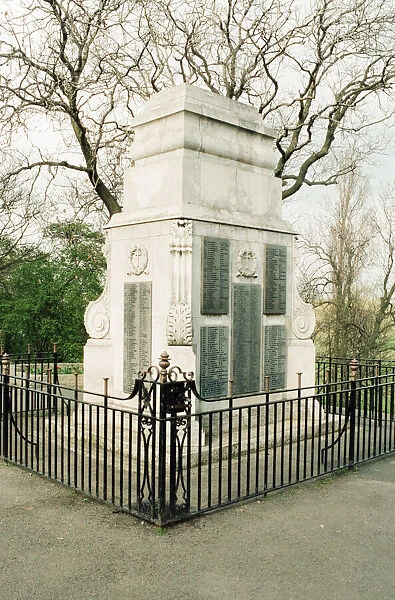 Thornaby Cenotaph, Acklam Road, Thornaby, Stockton on Tees, 12th April 1995