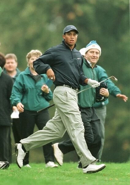 Tiger Woods Wentworth World Matchplay October 1998 runs to see the result of his