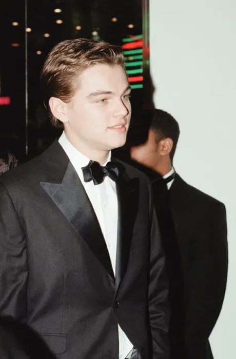 Framed Print : Titanic 1997 film premiere at the Empire in Leicester Square, London Framed Print : Titanic 1997 film premiere at the Empire in Leicester Square, London