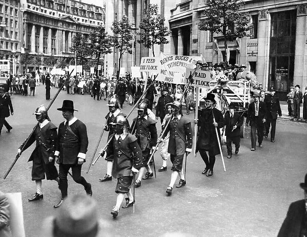Tithe demonstration. Passing along, Aldwych. June 1936 P003706