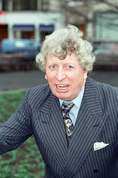 Tom Baker attends a photocall for ITV series Medics. 12th March 1992