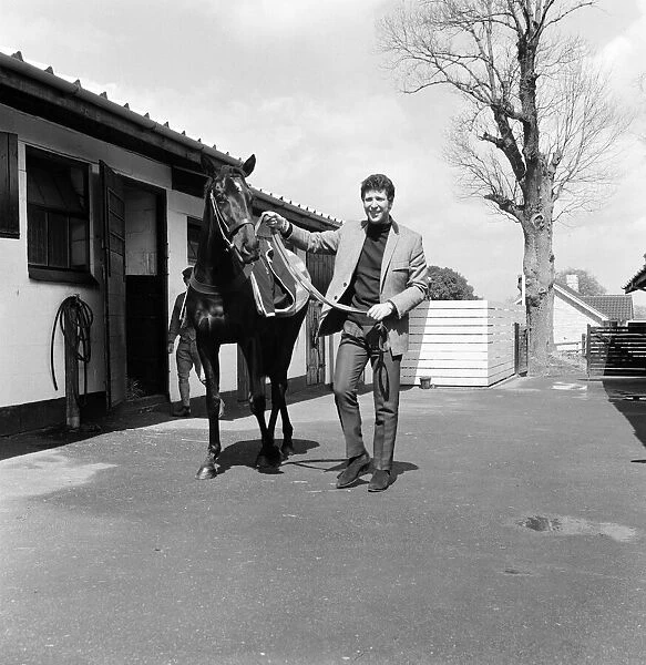 Tom Jones with his new racehorse 'Walk-on-Bye'