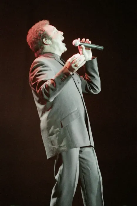 Framed Print : Tom Jones performing at The Cardiff International Arena, Cardiff, Wales Framed Print : Tom Jones performing at The Cardiff International Arena, Cardiff, Wales