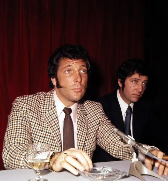 Framed Print : Tom Jones - Pop Star conference / Interview Framed Print : Tom Jones - Pop Star conference / Interview