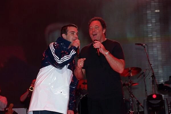 Tom Jones Singer February 98 Performing at Brit Awards with Robbie Williams