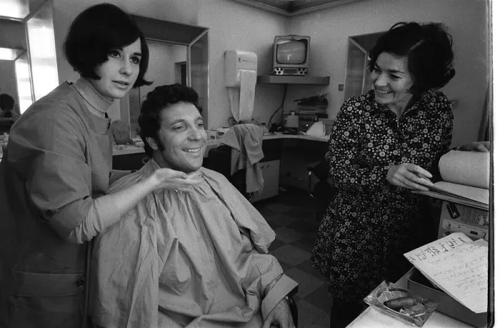 Framed Print : Tom Jones singer Jan 1969 with make-up artist Dianni Thomson Framed Print : Tom Jones singer Jan 1969 with make-up artist Dianni Thomson