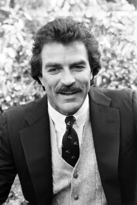 Framed Print : Tom Selleck, Actor, Photo-call, London, 2nd May 1985 Framed Print : Tom Selleck, Actor, Photo-call, London, 2nd May 1985