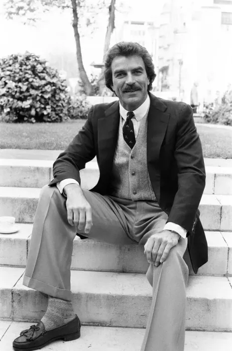 Framed Print : Tom Selleck, Actor, Photo-call, London, 2nd May 1985 Framed Print : Tom Selleck, Actor, Photo-call, London, 2nd May 1985