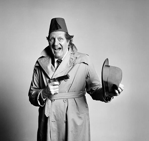 Tommy Cooper, Comedian, 19th January 1978