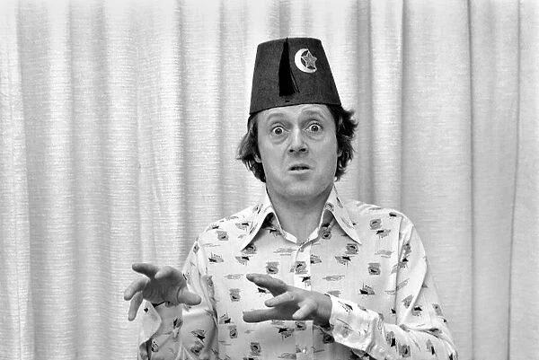 Tommy Cooper Impersonations. Edward Woodward and Mike Aspell. January 1975 75-00597-003