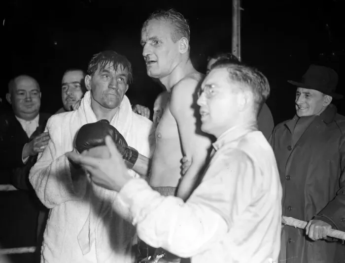 Framed Print : Tommy Farr (left) after his fight with Jan Klein 27 / 9 / 1950 Framed Print : Tommy Farr (left) after his fight with Jan Klein 27 / 9 / 1950