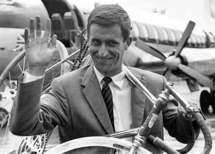 Framed Print : Tommy Simpson, british cyclist, arriving at Ringway fom Belgium. July 1963 P011540
