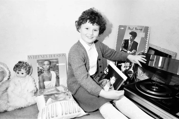 Framed Print : Toni Warne, singer and winner of BBC Talent Show Opportunity Knocks