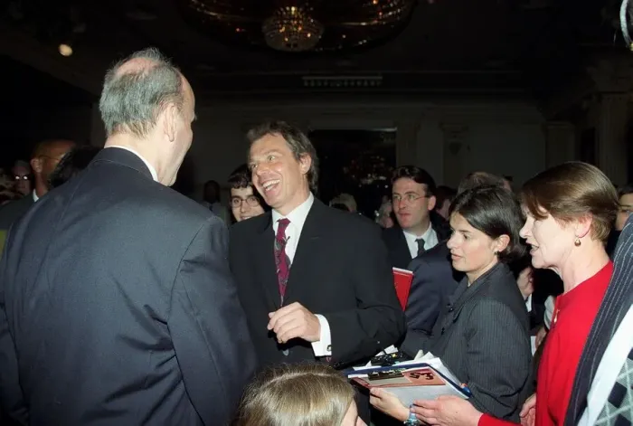 Framed Print : Tony Blair at the Grosvenor Hotel where he was meeting prospective members of the Labour Framed Print : Tony Blair at the Grosvenor Hotel where he was meeting prospective members of the Labour