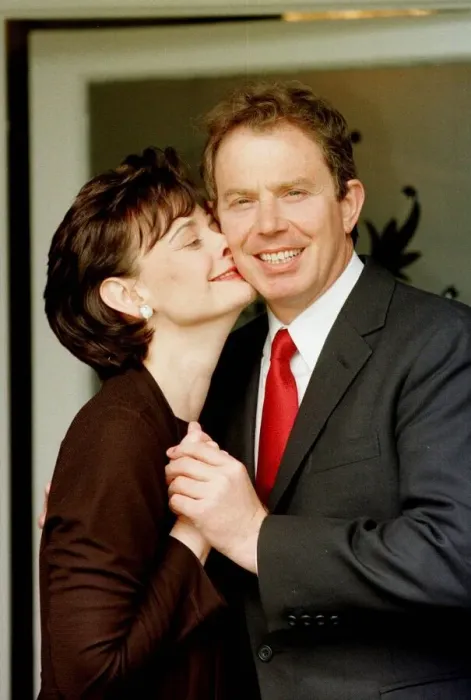 Framed Print : Tony Blair Labour Party Leader Prime Minister receives a kiss from his wife Cherie Blair Framed Print : Tony Blair Labour Party Leader Prime Minister receives a kiss from his wife Cherie Blair
