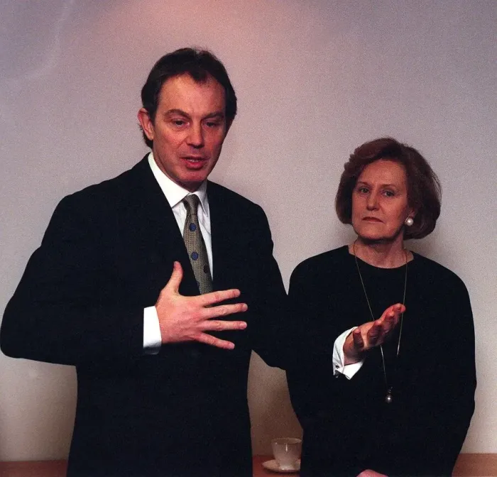 Framed Print : Tony Blair makes a speech to the Party workers at the opening of John Smith House Framed Print : Tony Blair makes a speech to the Party workers at the opening of John Smith House