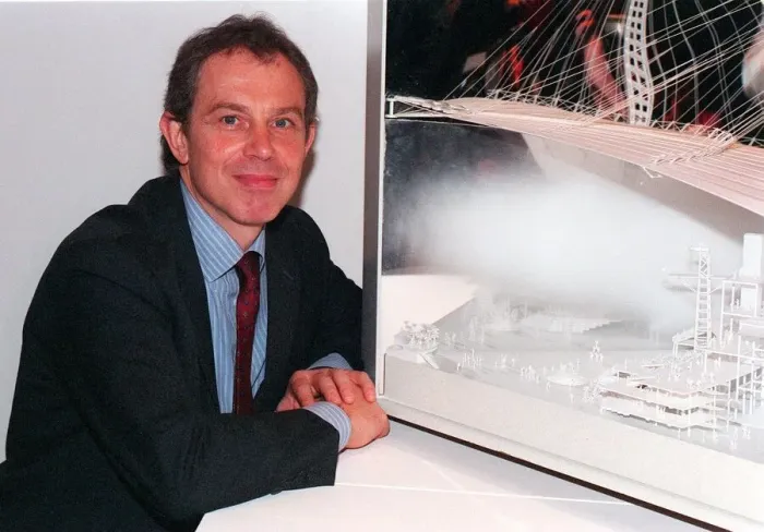 Framed Print : Tony Blair with model of the new Millennium Dome Feb 1998 in Greenwich Framed Print : Tony Blair with model of the new Millennium Dome Feb 1998 in Greenwich
