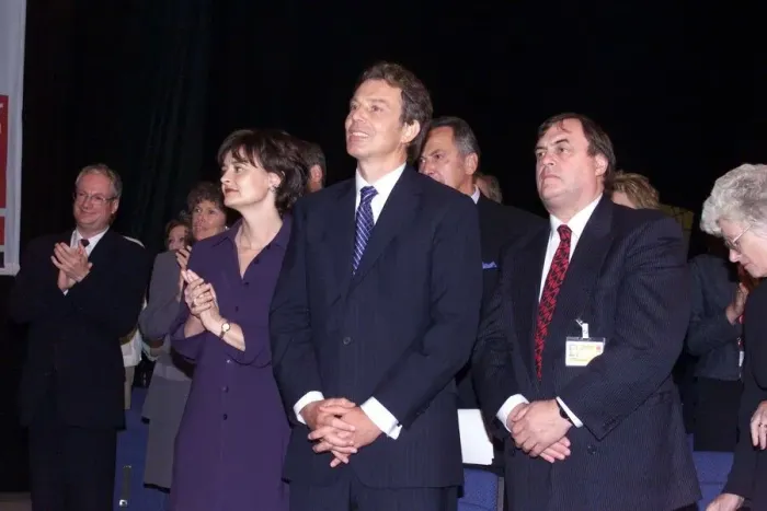 Framed Print : Tony Blair MP and Cherie Blair with John Prescott at Labour Party Conference 1999 Framed Print : Tony Blair MP and Cherie Blair with John Prescott at Labour Party Conference 1999