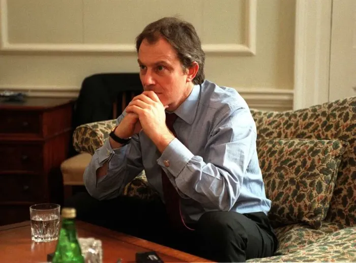 Framed Print : Tony Blair MP Prime Minister during interview March 1998 with The Mirror editor Piers Framed Print : Tony Blair MP Prime Minister during interview March 1998 with The Mirror editor Piers