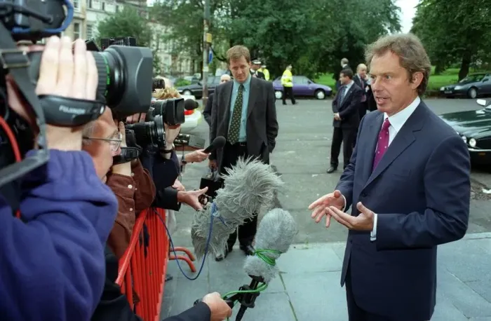 Framed Print : Tony Blair outside Nick Nairns restaurant August 1998 in Woodside Terrace Glasgow Framed Print : Tony Blair outside Nick Nairns restaurant August 1998 in Woodside Terrace Glasgow