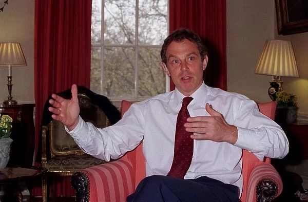 Tony Blair Prime Minister April 98 At 10 Downing street