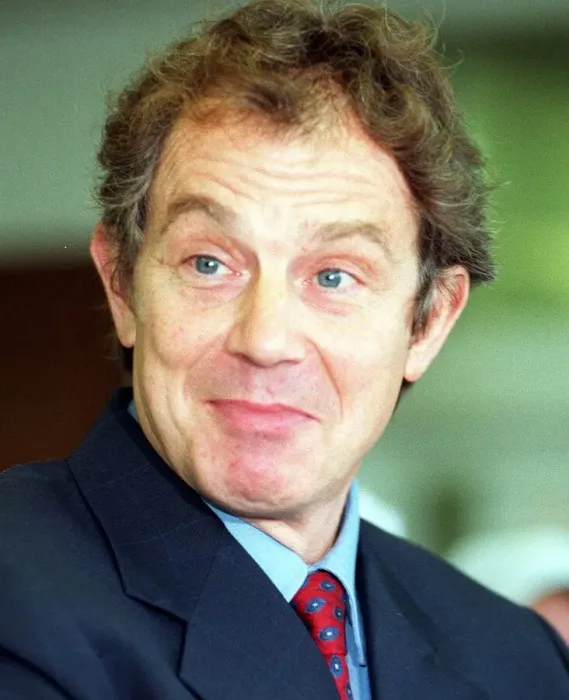 Framed Print : Tony Blair visits John Wheatley college November 1998 Easterhouse Glasgow