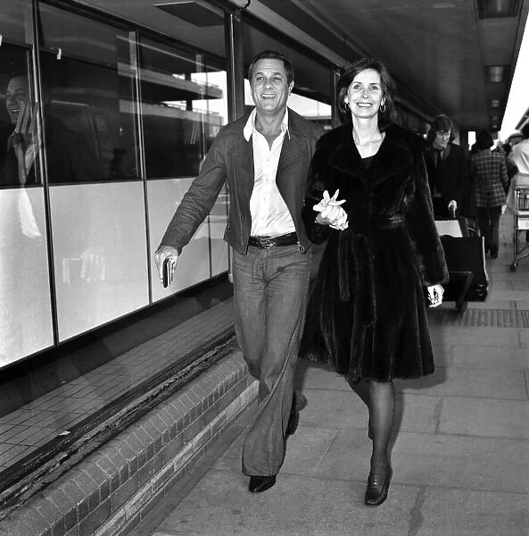 Tony Curtis and his wife Leslie. April 1975 75-1913-002