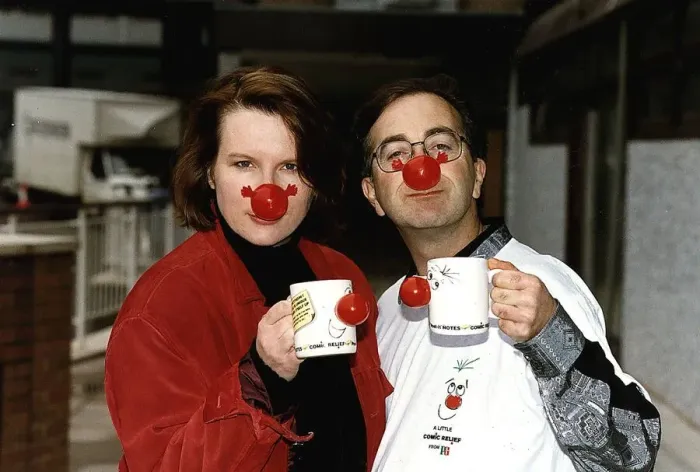 Framed Print : Tony Robinson and Jennifer Saunders promote Comic Relief