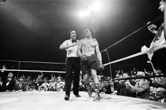 Framed Print : Tony Sibson relinquished his European and Commonwealth titles to ensure he got the right Framed Print : Tony Sibson relinquished his European and Commonwealth titles to ensure he got the right