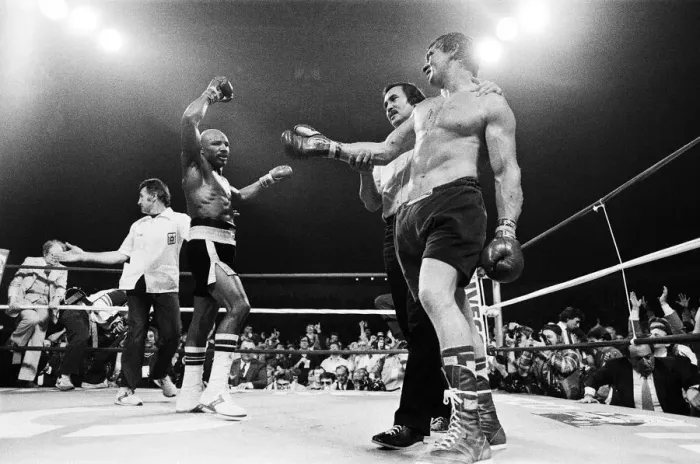 Framed Print : Tony Sibson relinquished his European and Commonwealth titles to ensure he got the right Framed Print : Tony Sibson relinquished his European and Commonwealth titles to ensure he got the right