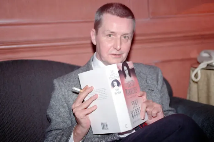 Framed Print : Tony Warren, creator of Coronation Street, pictured at home in 1991 Framed Print : Tony Warren, creator of Coronation Street, pictured at home in 1991