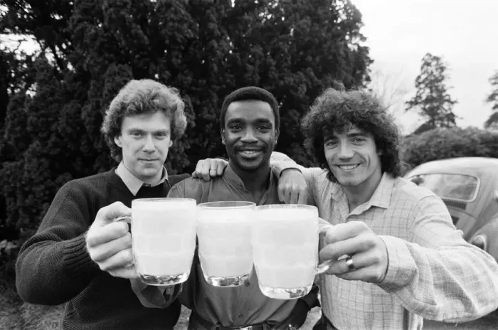 Framed Print : Tony Woodcock, (of Fc Kolin) Laurie Cunningham (of Real Madrid Framed Print : Tony Woodcock, (of Fc Kolin) Laurie Cunningham (of Real Madrid