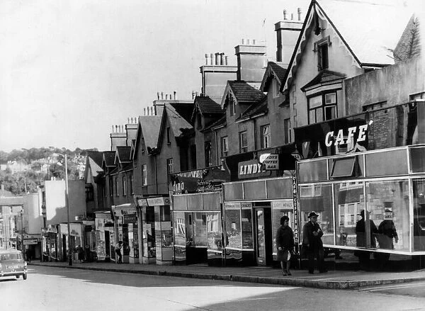 Tor Hill Road, Torquay in 1970 looking down the hill towards Castle Circus