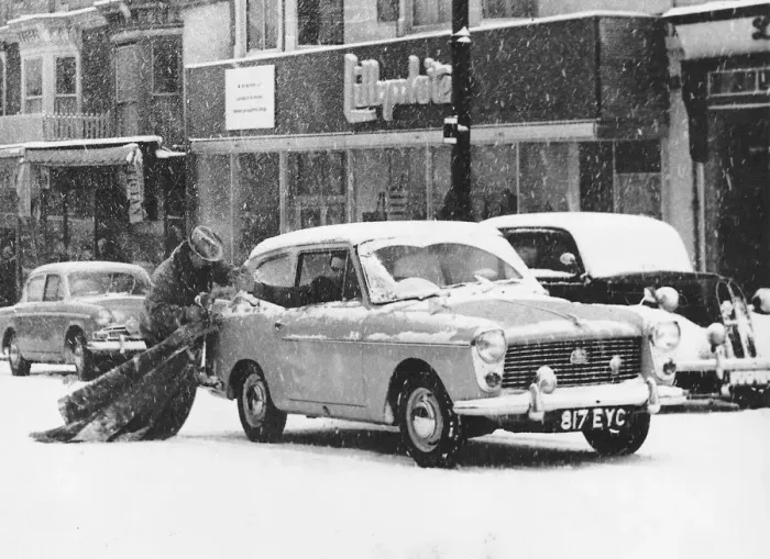 Framed Print : Torquay snow scene. January 1962 Framed Print : Torquay snow scene. January 1962
