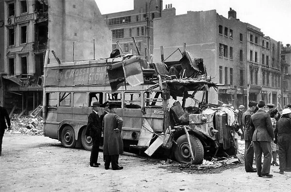 Tottenham City Road. June 1944 P009388