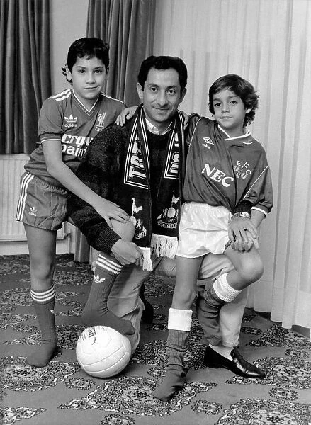 Tottenham Footballer at his N. London home. Ossie Ardiles with children Pablo (11