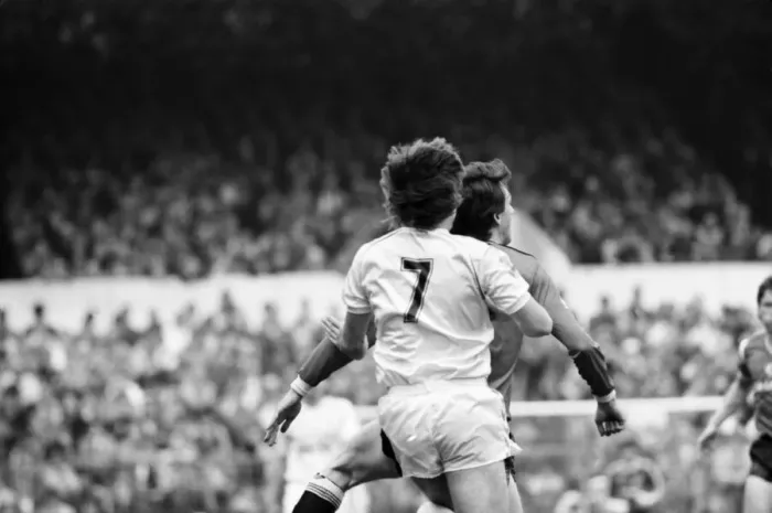 Framed Print : Tottenham Hotspur 0 v. Manchester United 0. Division One Football Framed Print : Tottenham Hotspur 0 v. Manchester United 0. Division One Football