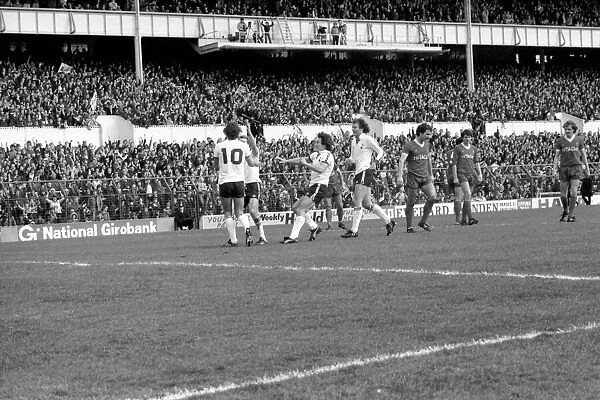 Tottenham Hotspur 2 v. Liverpool 0. March 1980 LF02-18-062 Local Caption Division