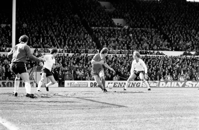 Framed Print : Tottenham Hotspur 2 v. Liverpool 0. March 1980 LF02-18-093 Local Caption Division Framed Print : Tottenham Hotspur 2 v. Liverpool 0. March 1980 LF02-18-093 Local Caption Division