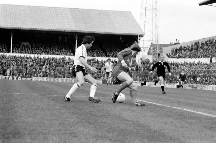 Framed Print : Tottenham Hotspur 2 v. Liverpool 0. March 1980 LF02-18-037 Local Caption Division Framed Print : Tottenham Hotspur 2 v. Liverpool 0. March 1980 LF02-18-037 Local Caption Division