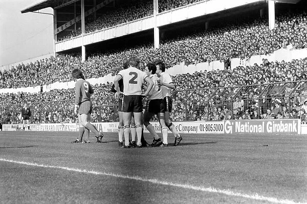 Tottenham Hotspur 2 v. Liverpool 0. March 1980 LF02-18-131 Local Caption Division