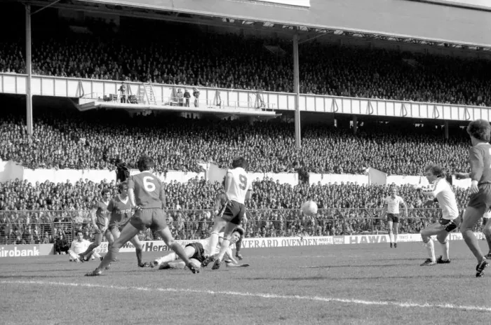 Framed Print : Tottenham Hotspur 2 v. Liverpool 0. March 1980 LF02-18-052 Local Caption Division Framed Print : Tottenham Hotspur 2 v. Liverpool 0. March 1980 LF02-18-052 Local Caption Division