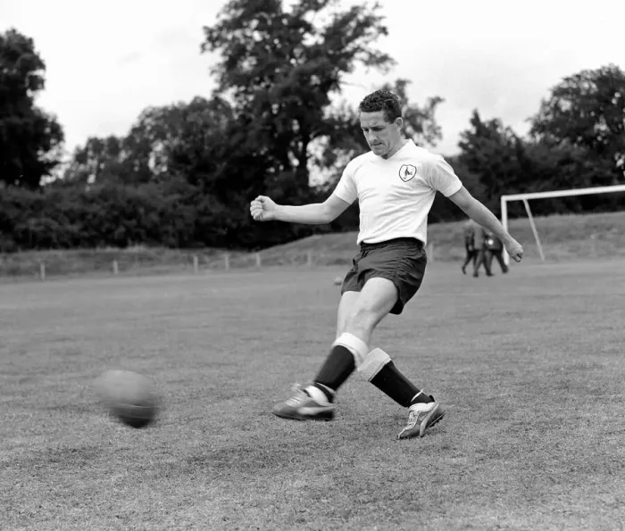 Framed Print : Tottenham Hotspur footballer Dave Mackay in training August 1961 Framed Print : Tottenham Hotspur footballer Dave Mackay in training August 1961