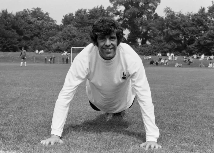 Framed Print : Tottenham Hotspur footballer Mike England poses during the Spurs annual photocall Framed Print : Tottenham Hotspur footballer Mike England poses during the Spurs annual photocall