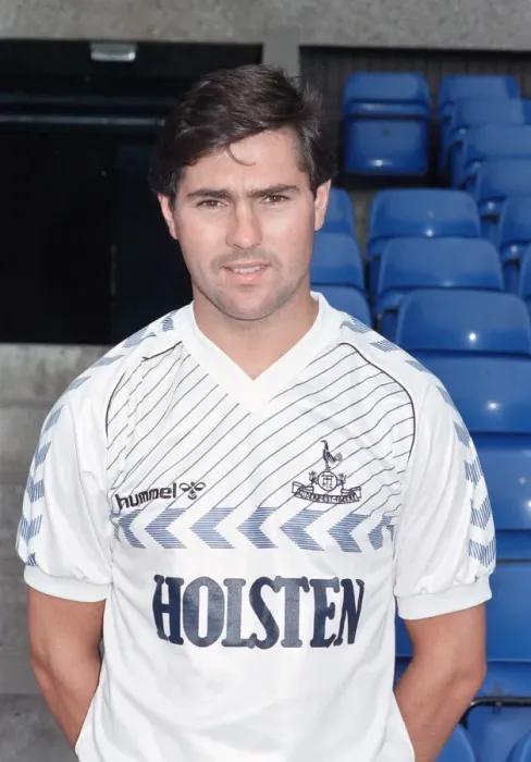 Framed Print : Tottenham Hotspur players pose during a photocall at White Hart Lane ahead of the 195-86