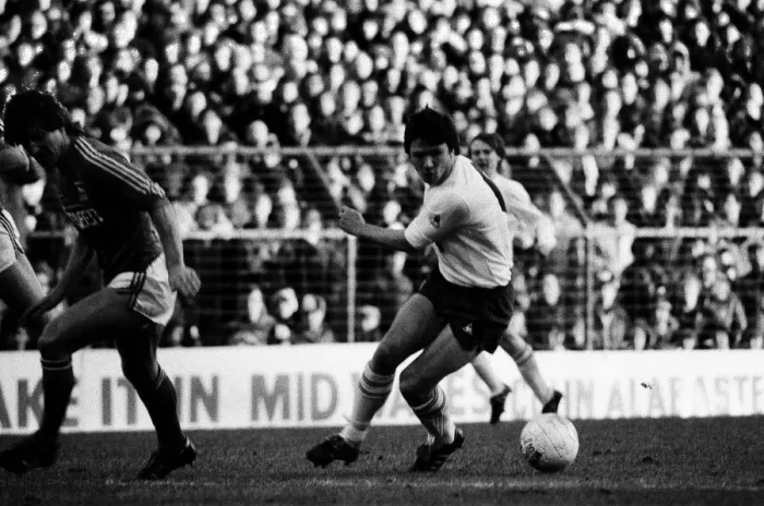 Framed Print : Tottenham Hotspur v Ipswich Town league match at White Hart Lane January 1984