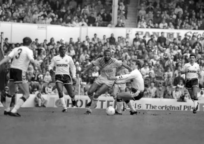Framed Print : Tottenham Hotspurs v Coventry City. Coventry lost 3-2 at White Hart Lane Framed Print : Tottenham Hotspurs v Coventry City. Coventry lost 3-2 at White Hart Lane