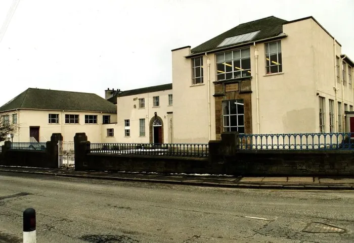 Framed Print : Townhead School now Stonehouse Primary where Bible John suspect John McInnes Framed Print : Townhead School now Stonehouse Primary where Bible John suspect John McInnes